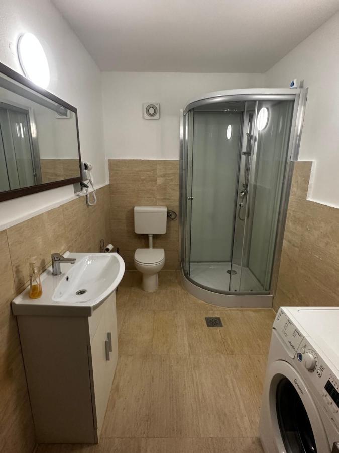Origo Rooms And Apartments Stahovica Buitenkant foto